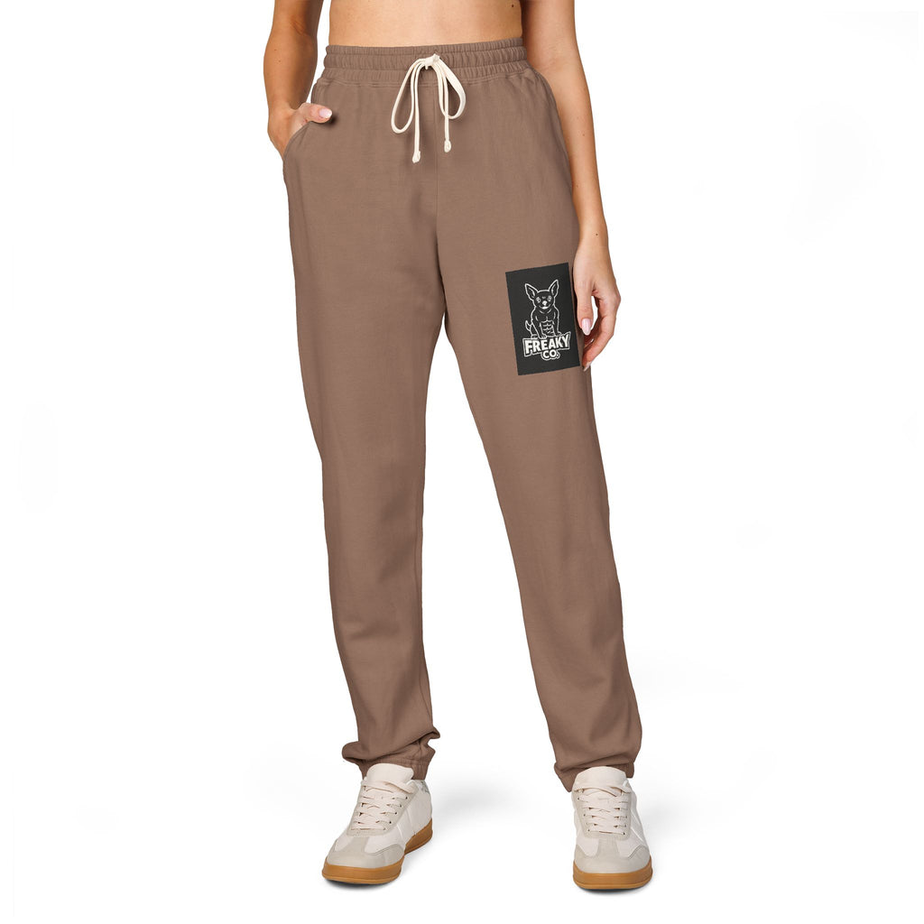 Unisex Garment-Dyed Fleece Sweatpants with Stylish Pocket Design