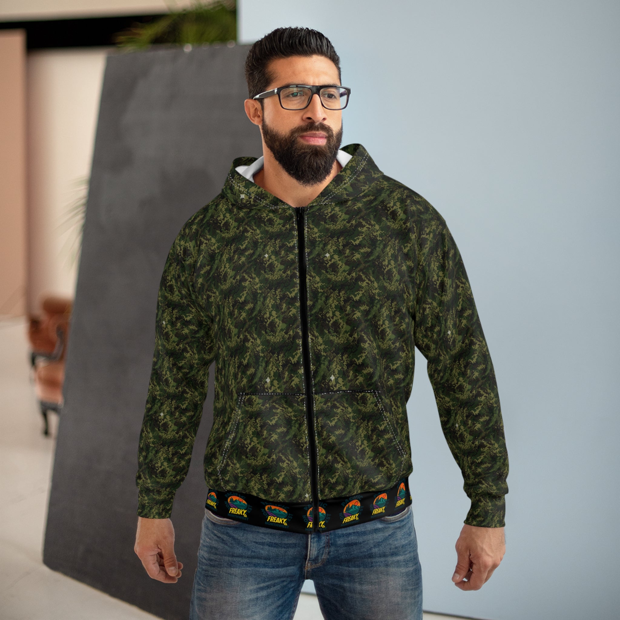 Camo Unisex Zip Hoodie - Cozy All-Occasion Wear