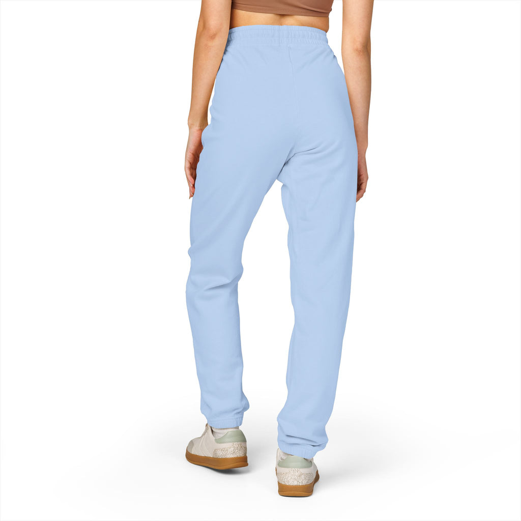 Unisex Garment-Dyed Fleece Sweatpants with Stylish Pocket Design